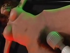 Փոքր ասիական կապկպել եւ забавлялся