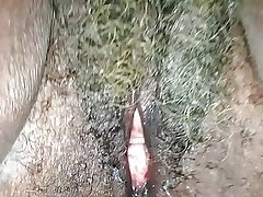 Oh Շեյլա! 62-ամյա տատիկը խոնավ киской սև մոխրագույն